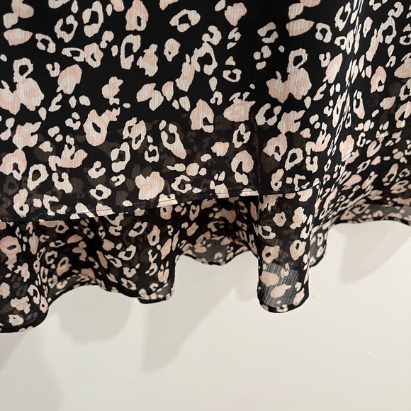 Ann taylor floral dress brown and beige SP. H-9 - Picture 4 of 9